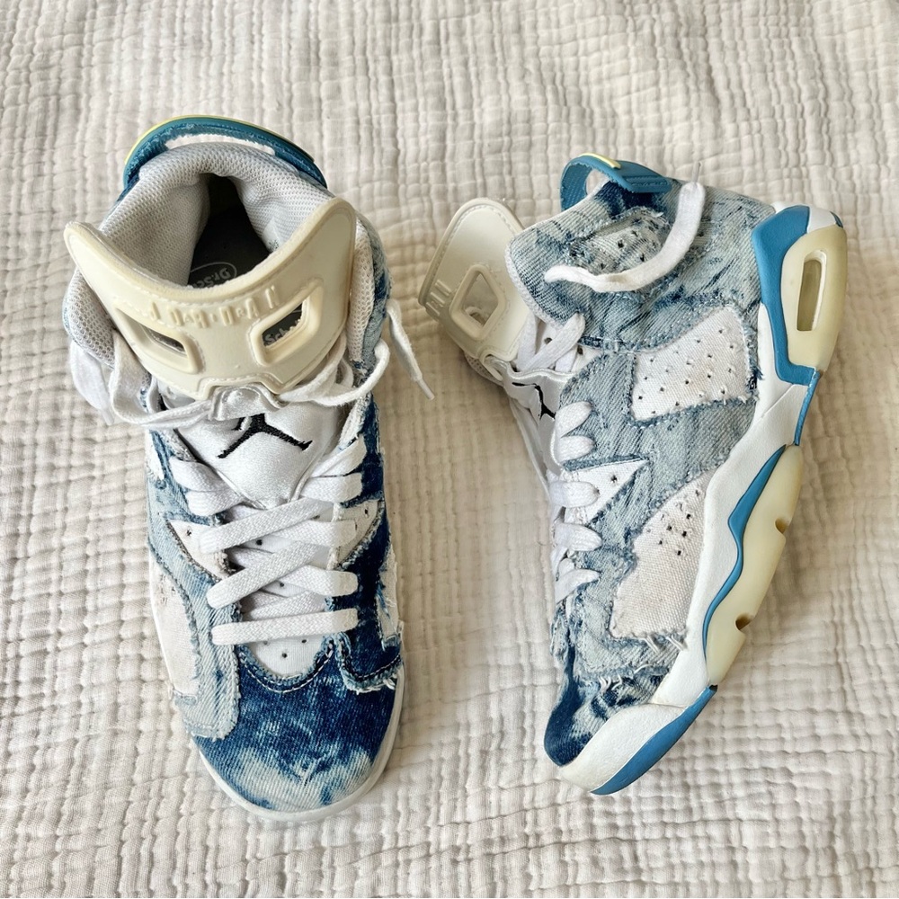 Jordan | Blue Kids Air Jordan 6 Retro "Washed Denim" Mid Sneakers
